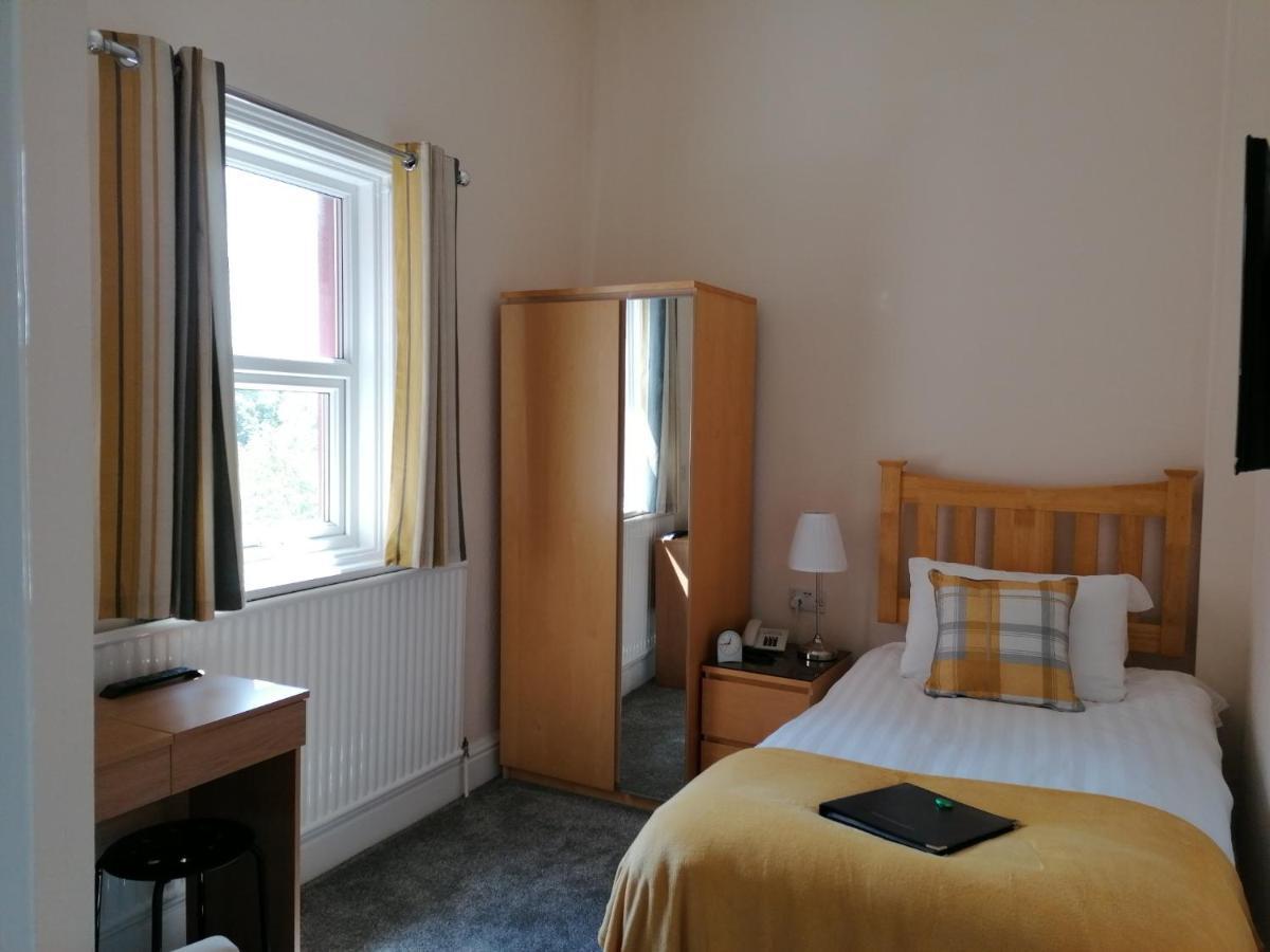 Bed and Breakfast Edendale House Southport Zimmer foto
